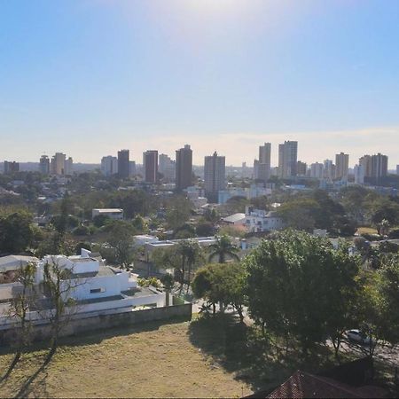 Quarto Privado Em Residencia No Coracao De Foz - Casa E Banheiro Compartilhado Foz do Iguacu Bagian luar foto