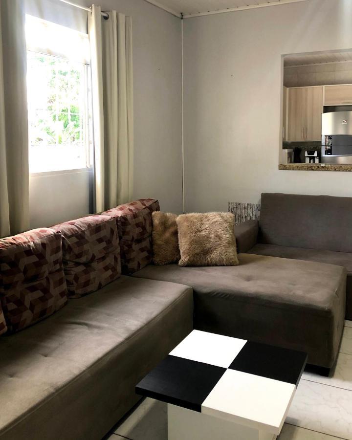 Quarto Privado Em Residencia No Coracao De Foz - Casa E Banheiro Compartilhado Foz do Iguacu Bagian luar foto