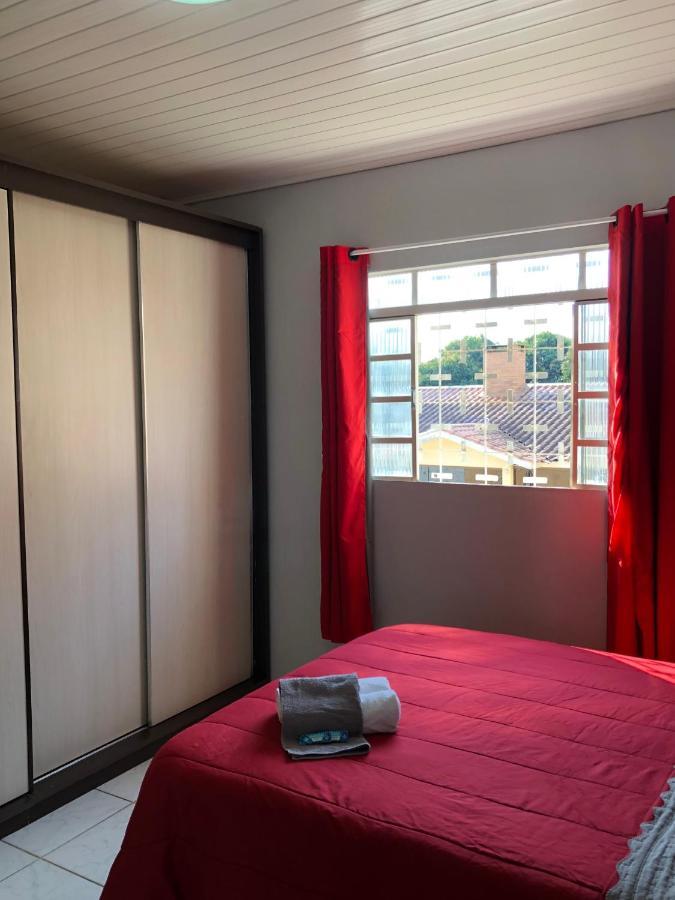 Quarto Privado Em Residencia No Coracao De Foz - Casa E Banheiro Compartilhado Foz do Iguacu Bagian luar foto