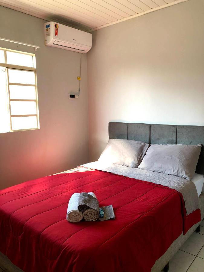 Quarto Privado Em Residencia No Coracao De Foz - Casa E Banheiro Compartilhado Foz do Iguacu Bagian luar foto